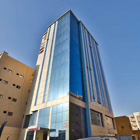 قصر اليمامة للاجنحة الفندقية-العليا Riyadh Exterior photo